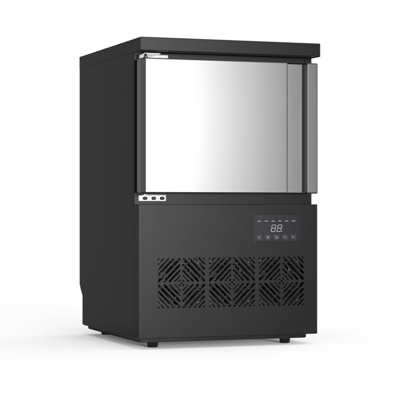 SMK-35P Machina Cubic Ice Spray